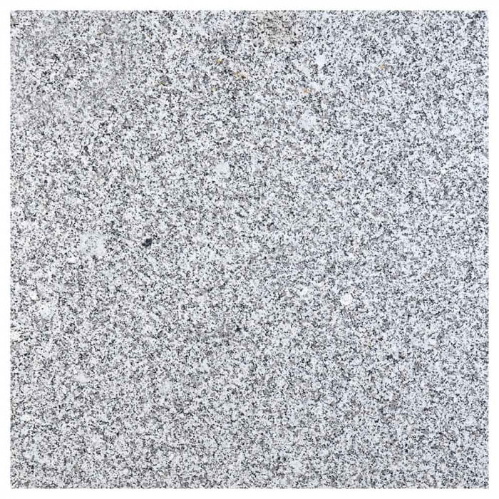 13736